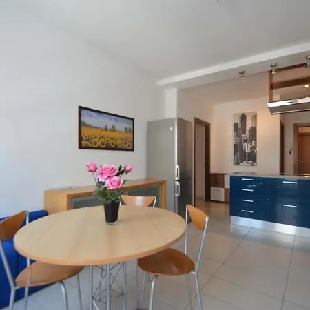 Summer Apartments Lugano - Downtown City Center & Lake Nearby *