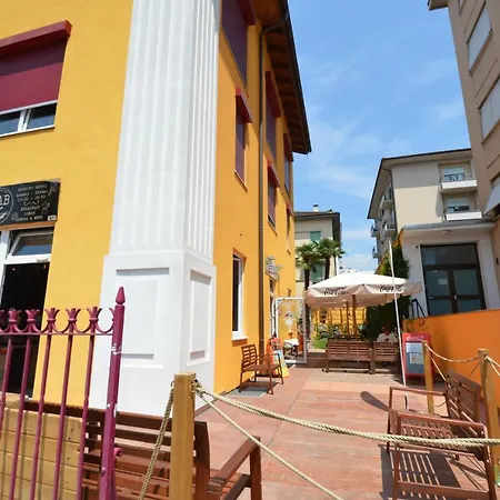 公寓 Summer Apartments Lugano - Downtown City Center & Lake Nearby *